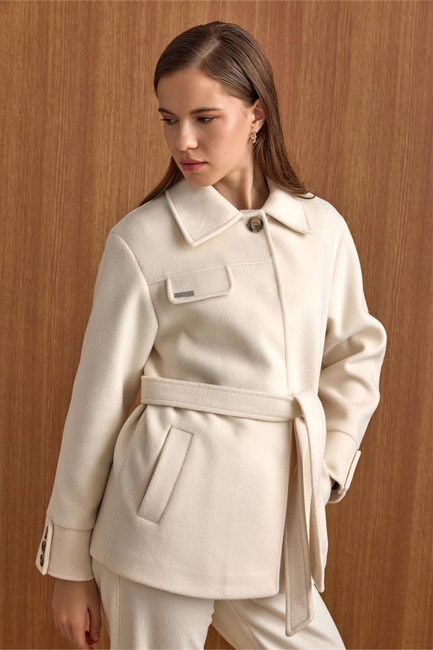 Gömlek Yaka Kuşak Detaylı Oversize Kısa Kaban EKRU 3155