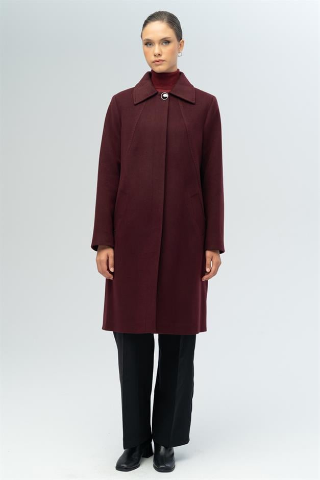 معطف بمقاس كبير مع ياقة قميص وتفاصيل منقطة أ. دامسون 3117