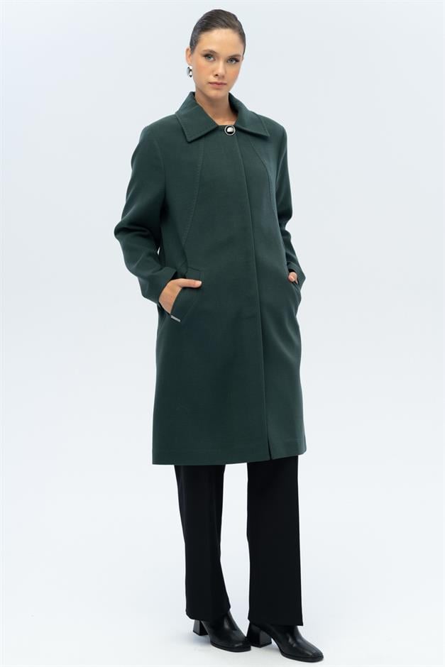 معطف بمقاس كبير مع ياقة قميص وتفاصيل منقطة أخضر 3117