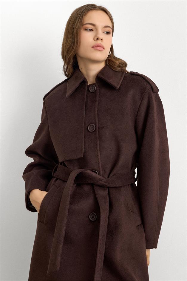 معطف فاخر مع ياقة قميص وتفاصيل غرزة منقطة قهوة 3125