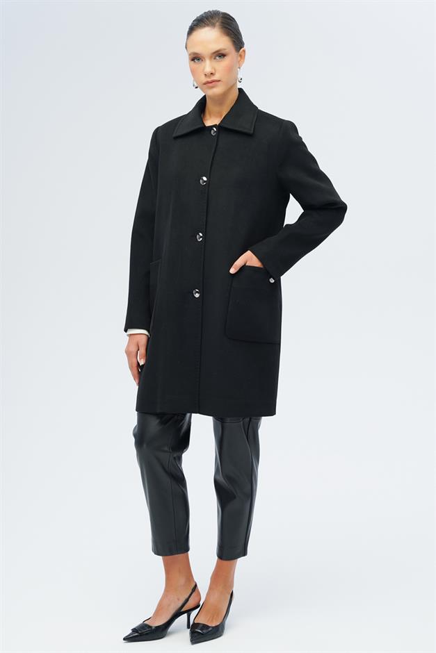 معطف بمقاس كبير مع ياقة قميص وجيب جانبي أسود 3132