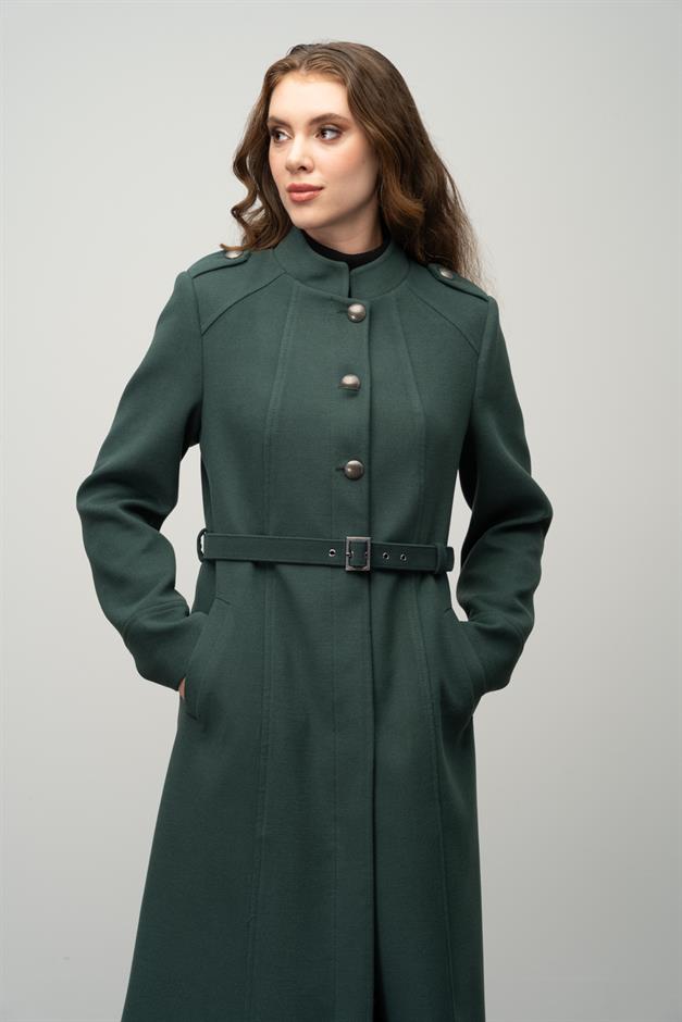 معطف على شكل حرف A مع ياقة القاضي وتفاصيل الكتف أخضر 3048