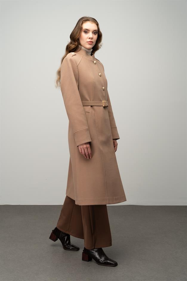 معطف على شكل حرف A مع ياقة القاضي وتفاصيل الكتف كامل 3048