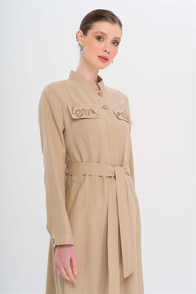 Hakim Yaka Boncuk ve İşleme Detaylı Astarsız Modal Pardesü BEJ 6728