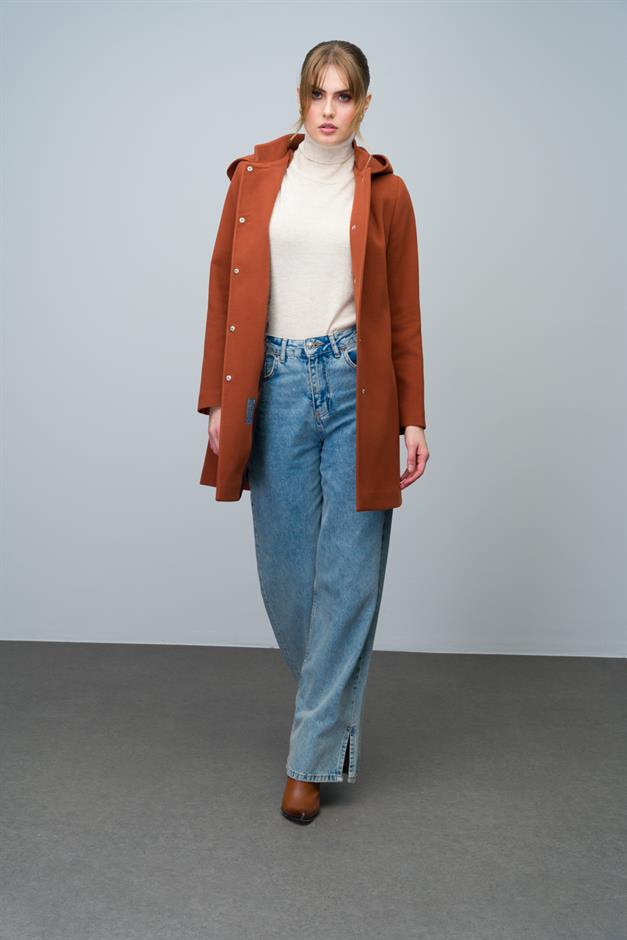 Removable Hooded Coat with a Standing Collar TILE 3003