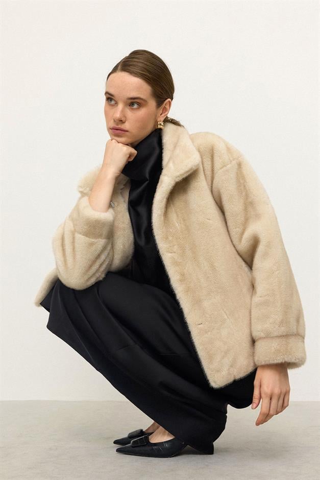 سترة حصرية بمظهر الفرو مع طوق الجد يفعل 1005