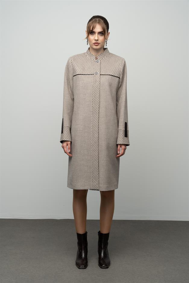 Square Patterned Plus Size Cashmere Coat with a Judge Collar STONE 3026