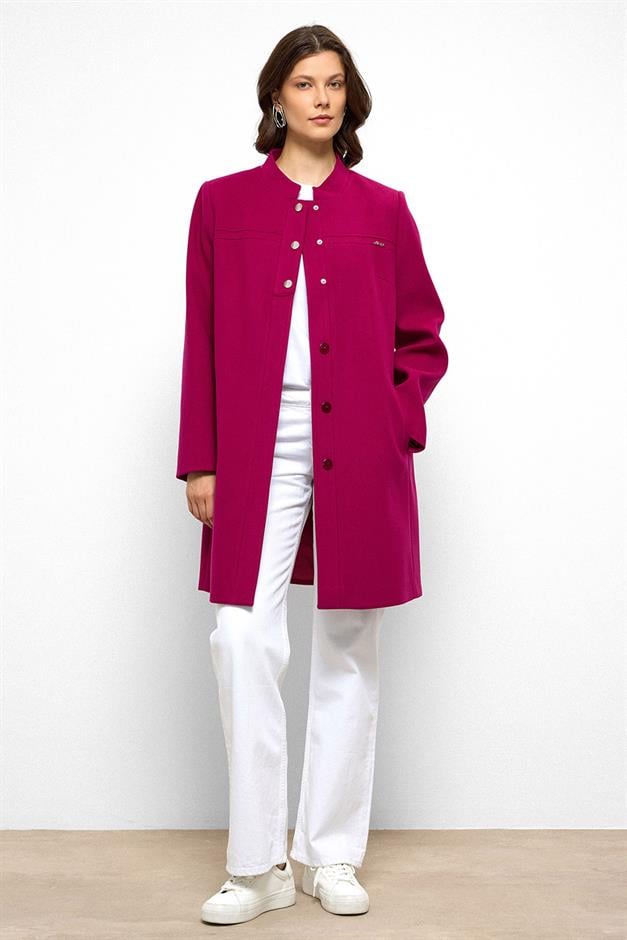 معطف ذو ياقة ماندرين وتفاصيل مضلعة ضارب الى الحمرة 3034