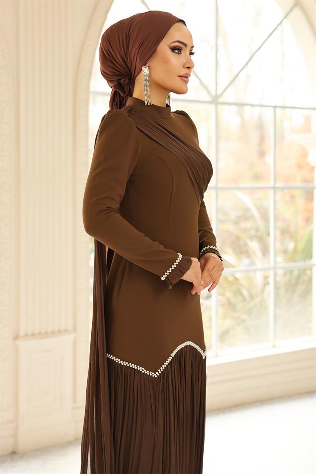 İnci Pilise Detaylı Krep Yoryo İpek Kombinli Tesettür Abiye Elbise KAHVE 1684