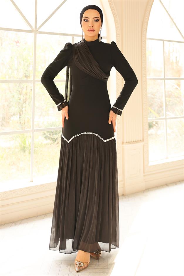 İnci Pilise Detaylı Krep Yoryo İpek Kombinli Tesettür Abiye Elbise SİYAH 1684