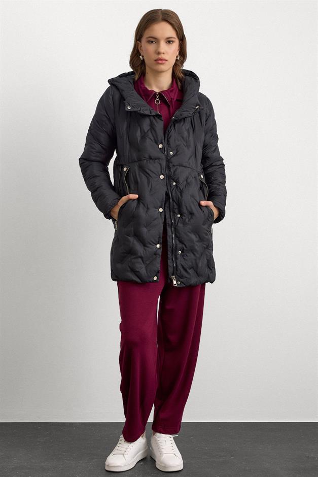 Hooded Pocket Zipper Detailed Patterned Puffer Jacket BLACK 6394
