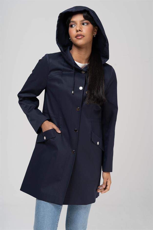 Kapüşonlu Çıt Çıt Kapamalı Arkası Büzgülü Su İtici Özellikli Trençkot LACİVERT 6533
