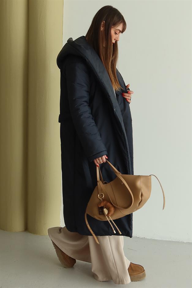 Kapüşonlu Çıt Çıt Kapamalı Elyaflı Uzun Mont LACİVERT 6815