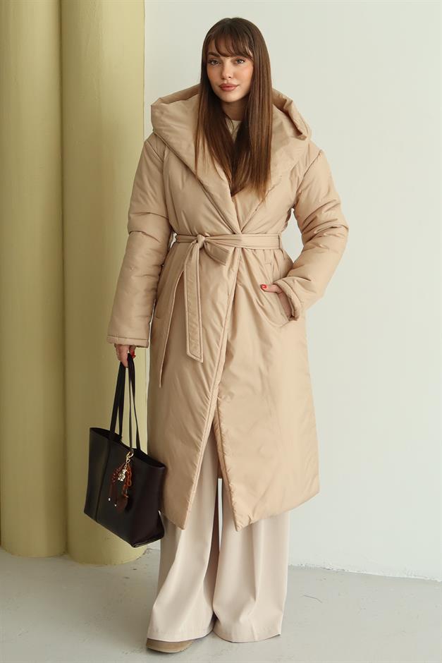 Kapüşonlu Çıt Çıt Kapamalı Elyaflı Uzun Mont BEJ 6815