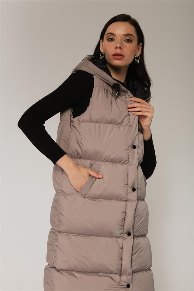 Hooded Puffer Vest with Zipper and Snap Closure GREY 8199