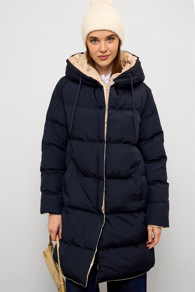 سترة منفوخة بغطاء رأس بلونين على الوجهين حجر لاسي 5371