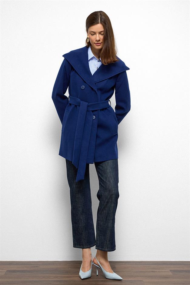 معطف قصير مزدوج الصدر بغطاء للرأس ساكس 3103