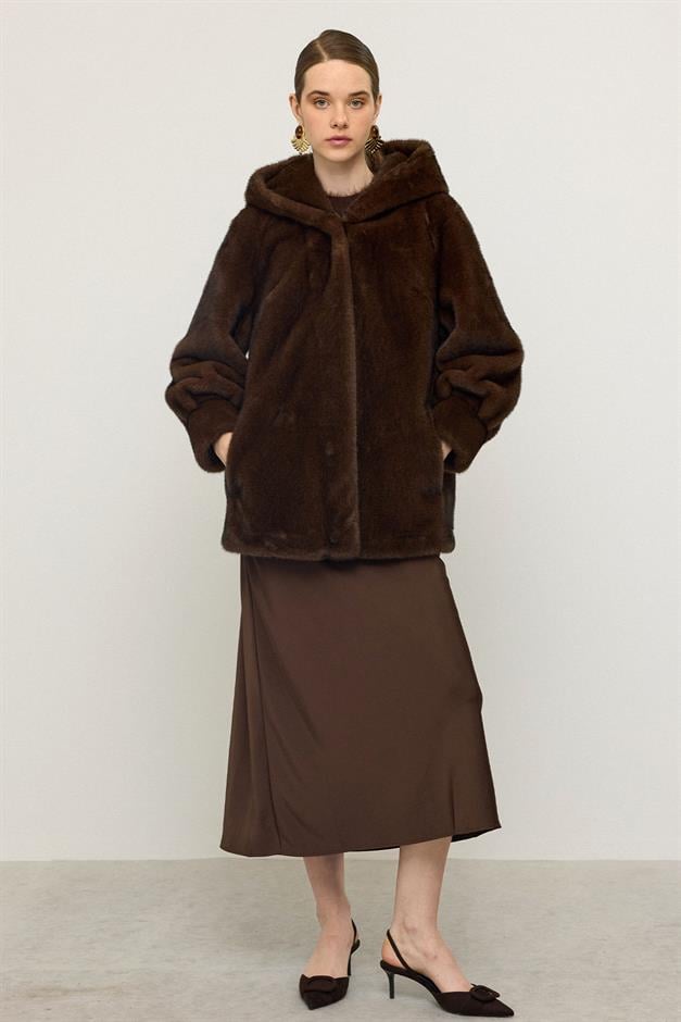 جاكيت طويل حصري بغطاء رأس ومظهر فرو القهوة السوداء 1008