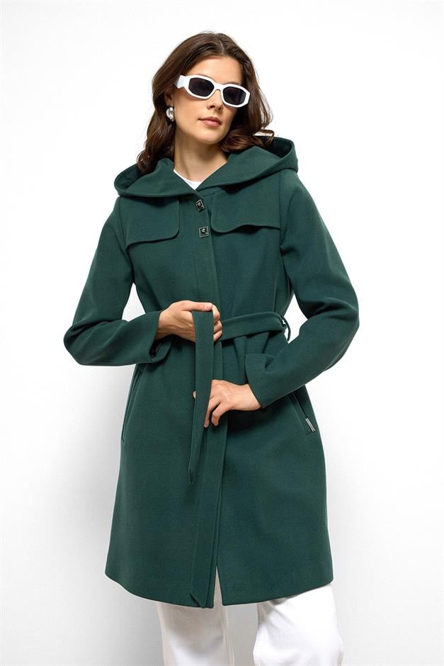 معطف بغطاء رأس وتفاصيل عباءة أخضر 3109