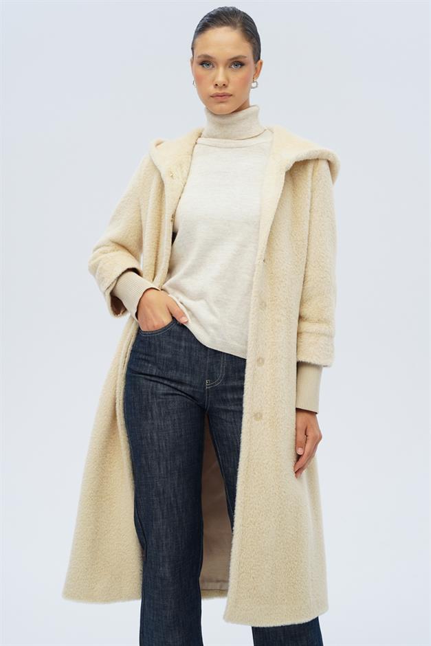 معطف قطيفة بغطاء رأس وتفاصيل مضلعة يفعل 3118