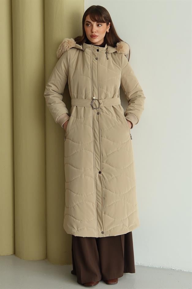 Kapüşonu Çıkabilir Kürklü Fermuarlı Uzun Kapitone Mont BEJ 6802