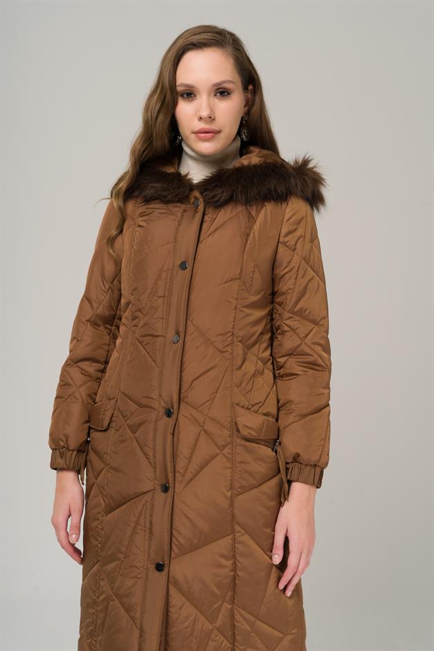 Quilted Coat with Fur Hood and Snap Closure CAMEL 6522