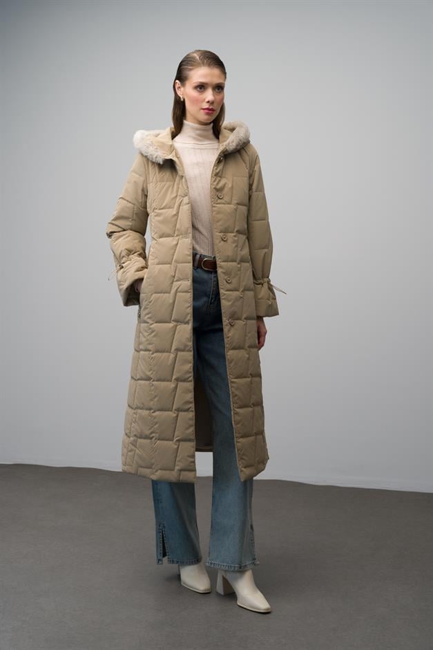 معطف طويل بغطاء رأس من الفرو ونقشة مبطنة يفعل 6635