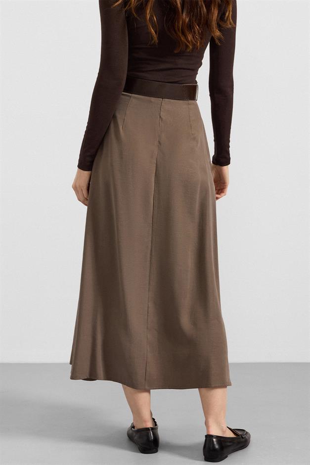 Kemer Detaylı Önden Yırtmaçlı Pileli Modal Etek HAKİ 7069