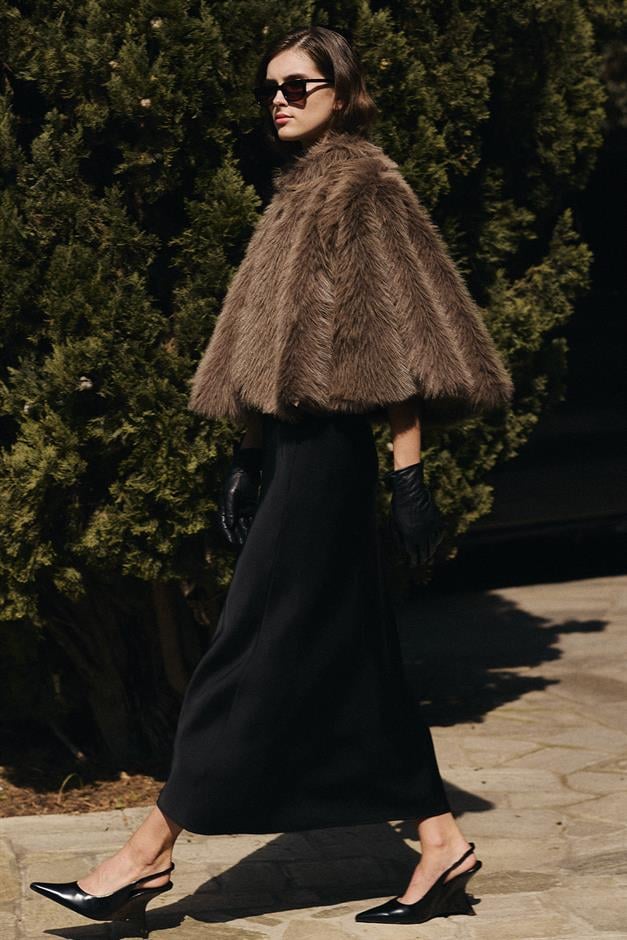 بونشو قصير من الفرو الصناعي فيزون 1013