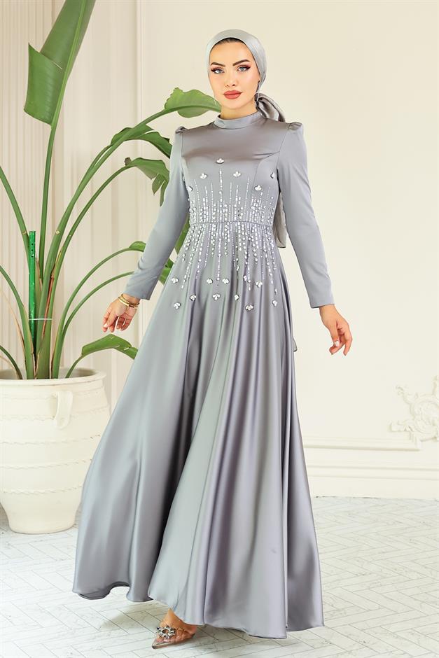 فستان سهرة ساتان محجبات بنقشة حجرية من الأمام فضي 1680