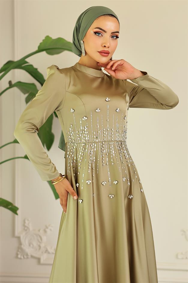فستان سهرة ساتان محجبات بنقشة حجرية من الأمام زيت أخضر 1680