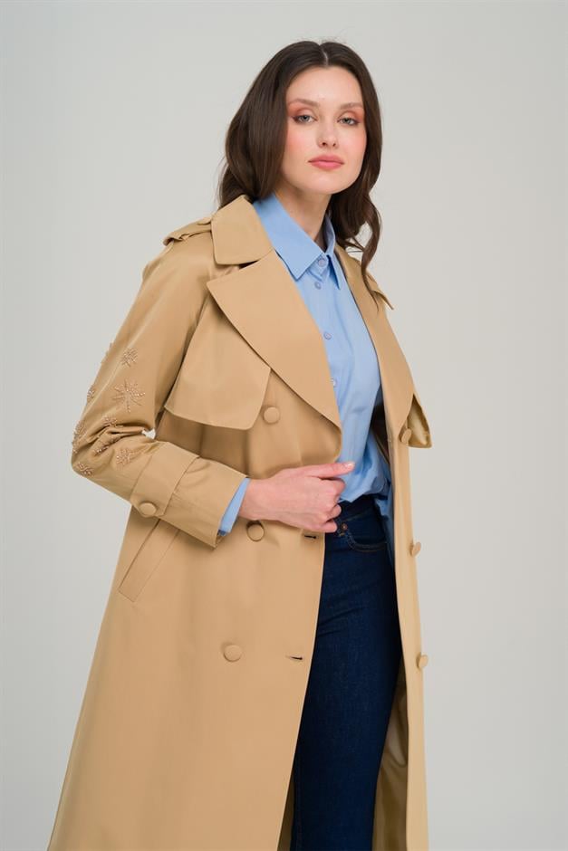 Water-Repellent Premium Trench Coat with Beaded and Embroidered Sleeves CAMEL 6688