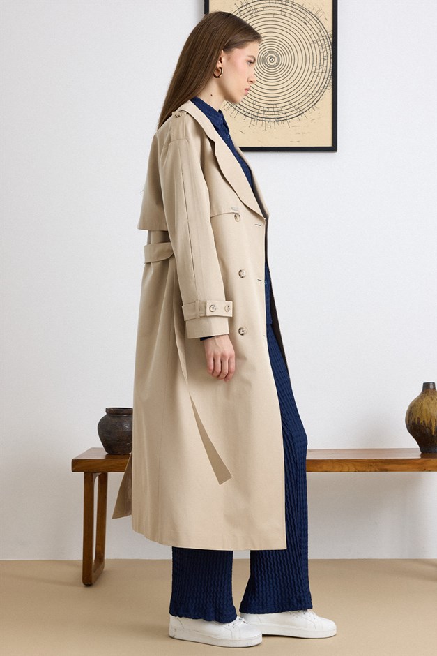 Kolları Plikaşe Detaylı Rahat Kalıp Su İtici Özellikli Trençkot BEJ 6821