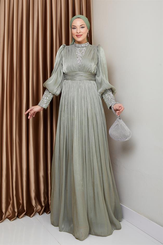 فستان سهرة حرير من يورغو للحجاب بأكمام وواجهة مزينة بالأحجار أخضر فاتح 1239