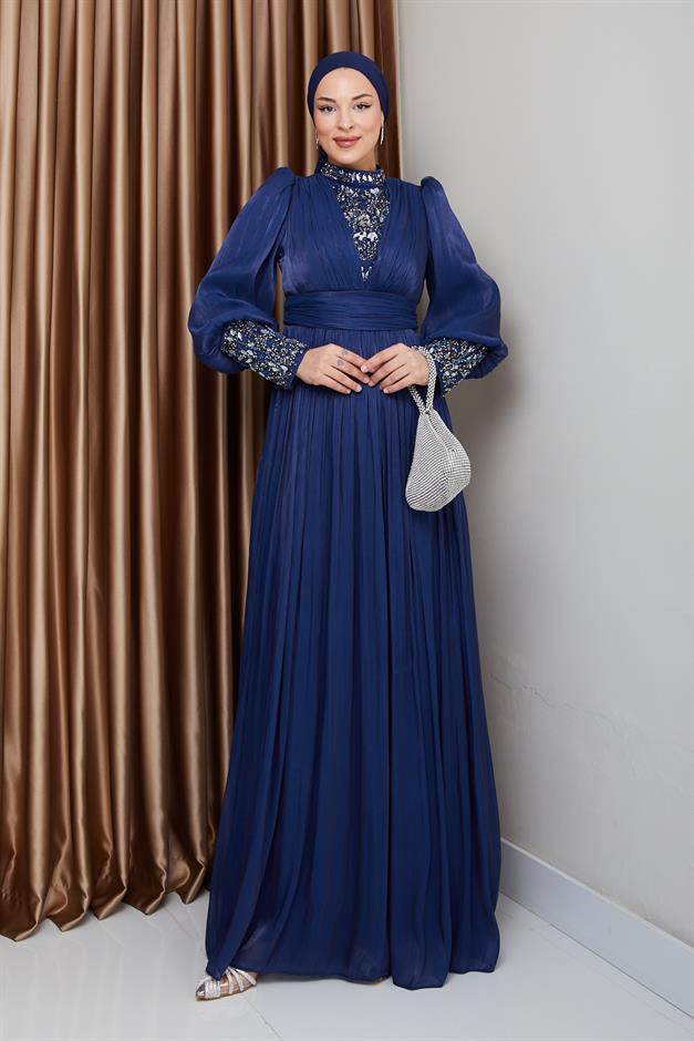 فستان سهرة حرير من يورغو للحجاب بأكمام وواجهة مزينة بالأحجار ك. نيلي 1239