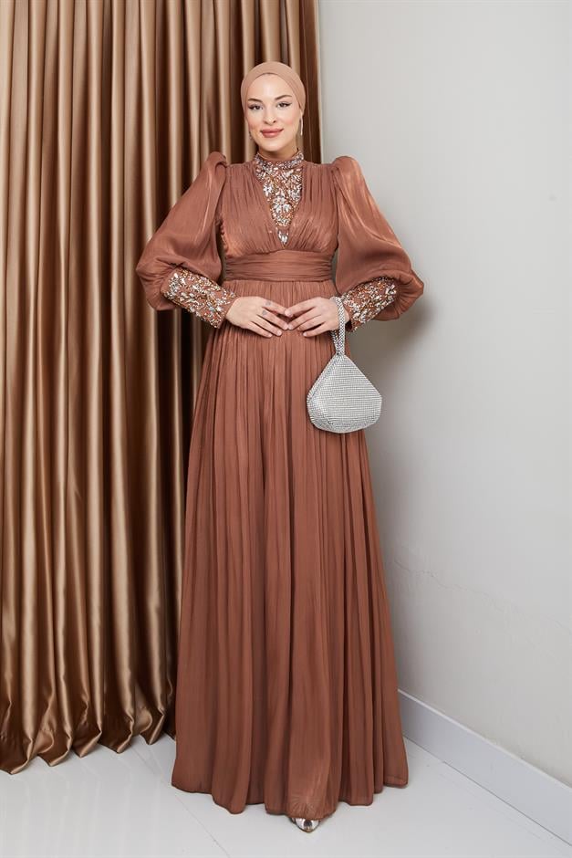 فستان سهرة حرير من يورغو للحجاب بأكمام وواجهة مزينة بالأحجار التبغ 1239