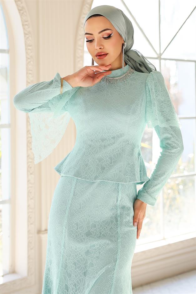 Kolye Detaylı Balık Model Dantel Tesettür Abiye Elbise MİNT 1058