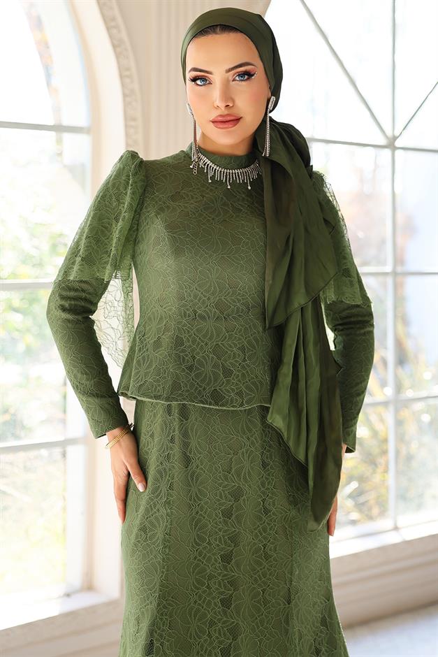 Kolye Detaylı Balık Model Dantel Tesettür Abiye Elbise HAKİ 1058
