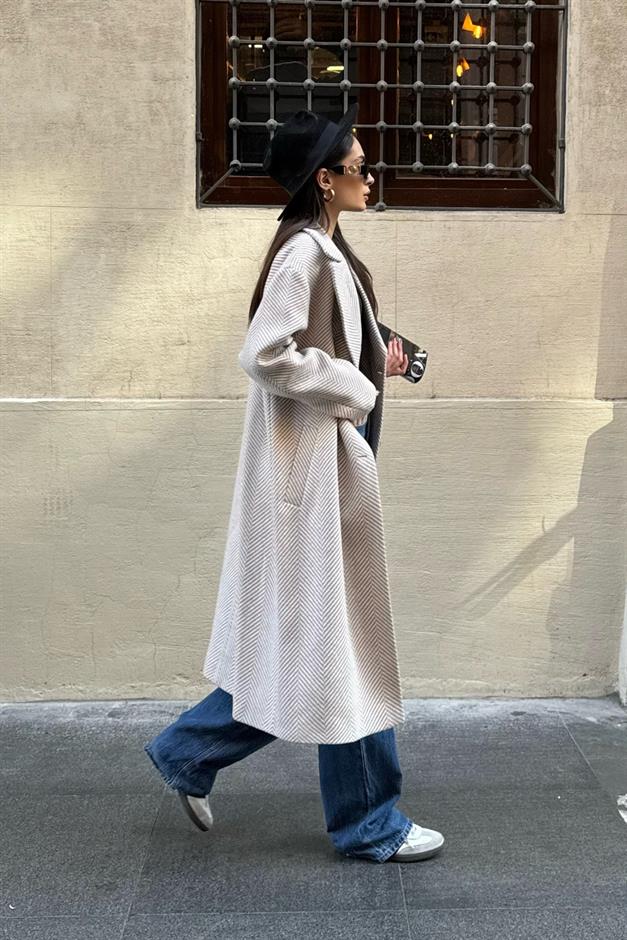 Double-Breasted Herringbone Pattern Oversize Coat IVORY 3037