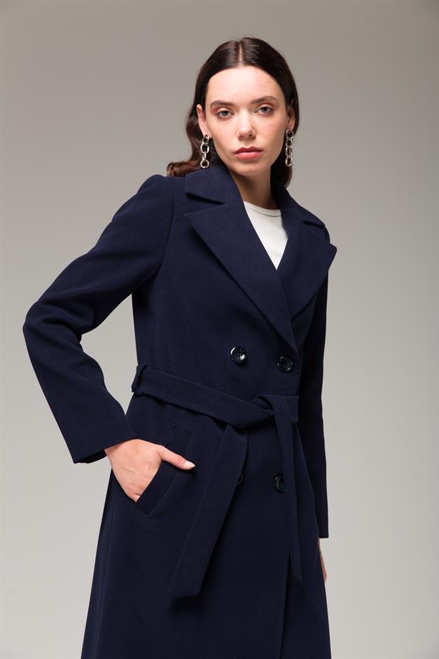 معطف متوسط الطول ذو صدر مزدوج ورباط على الخصر الأزرق الداكن 3754