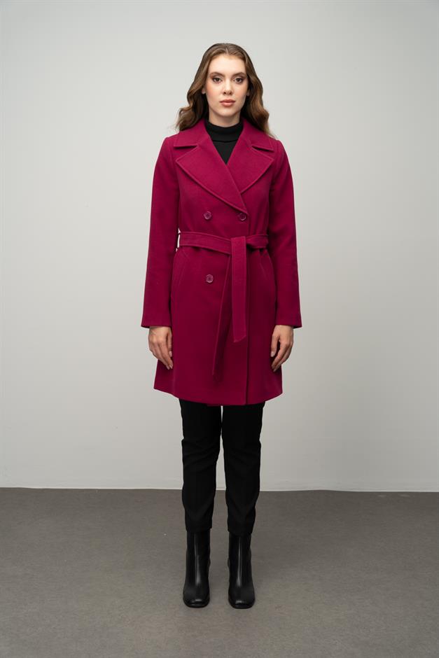 معطف مزدوج الصدر مربوط عند الخصر ضارب الى الحمرة 3058