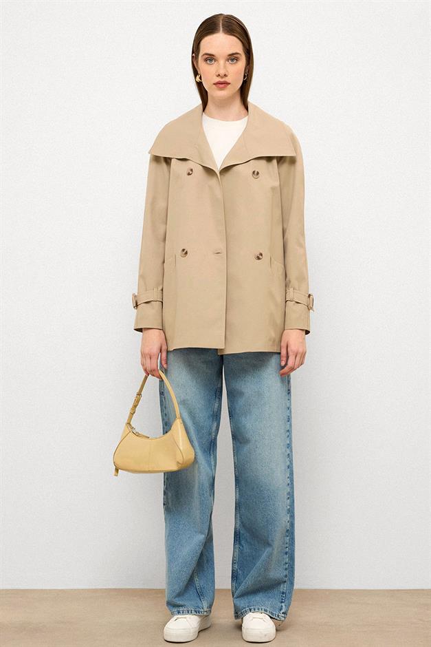 Double-Breasted Raglan Sleeve Water-Repellent Short Trench Coat IVORY 6762