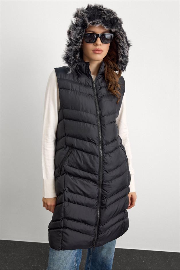 Furry Removable Hooded Puffer Vest BLACK 8192
