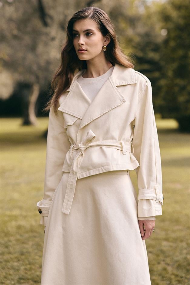 Crop Denim Jacket with Belt Detail IVORY 8277