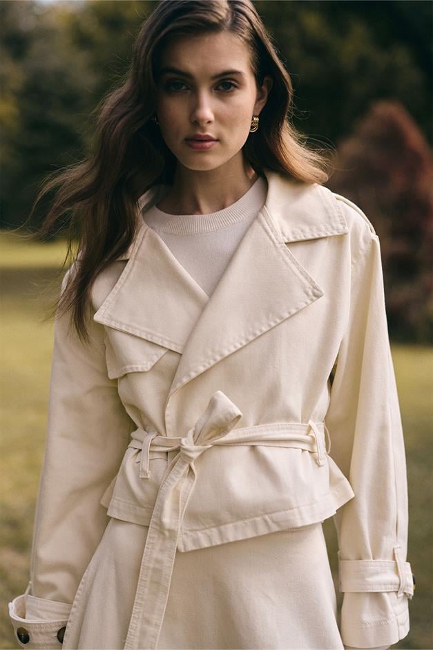 Crop Denim Jacket with Belt Detail IVORY 8277