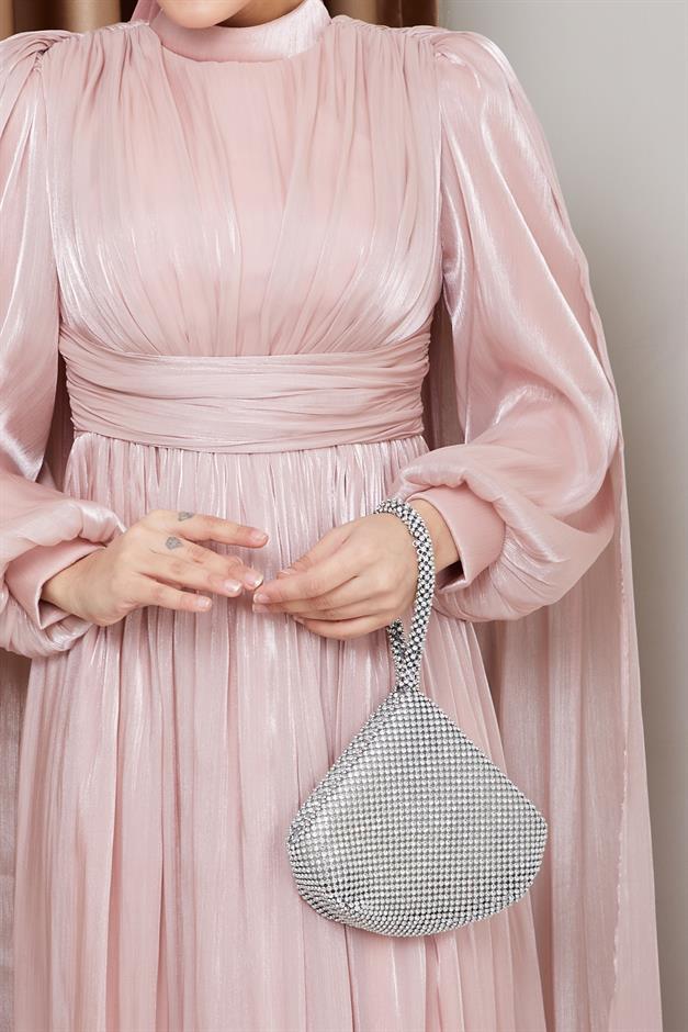 فستان سهرة حرير من يورغو مع وشاح وتفاصيل عباءة مسحوق 1237