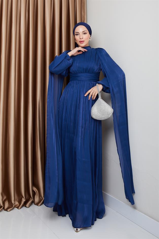 فستان سهرة حرير من يورغو مع وشاح وتفاصيل عباءة ك. نيلي 1237