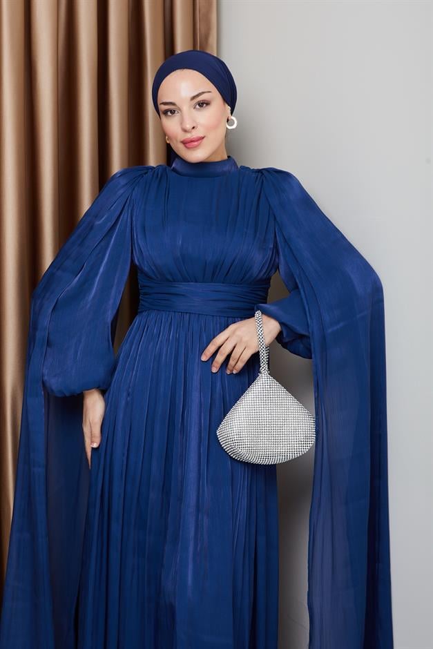 فستان سهرة حرير من يورغو مع وشاح وتفاصيل عباءة ك. نيلي 1237