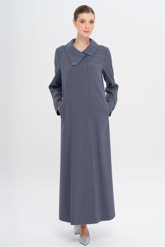 Mendil Yaka Desen ve Taş Detaylı Astarsız Büyük Beden Pardesü İNDİGO 6714