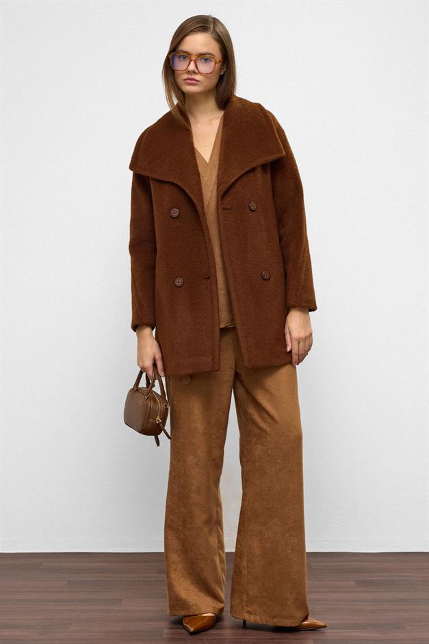 معطف واسع الصدر مع ياقة منديل قهوة 3129
